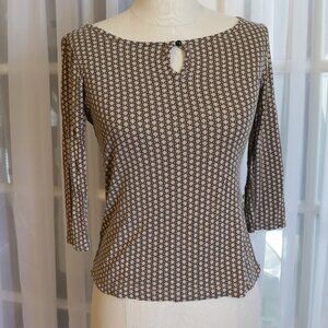 Small New York & Co Gold Shirt with Pattern